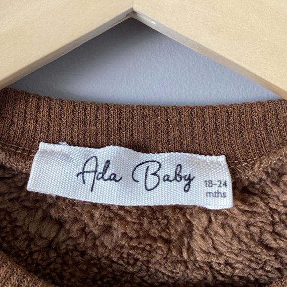 ❌SOLD Plush Long Sleeve Onesie - Picture 6 of 8